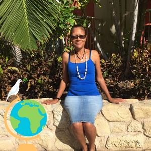 Meet your Posher, Monica